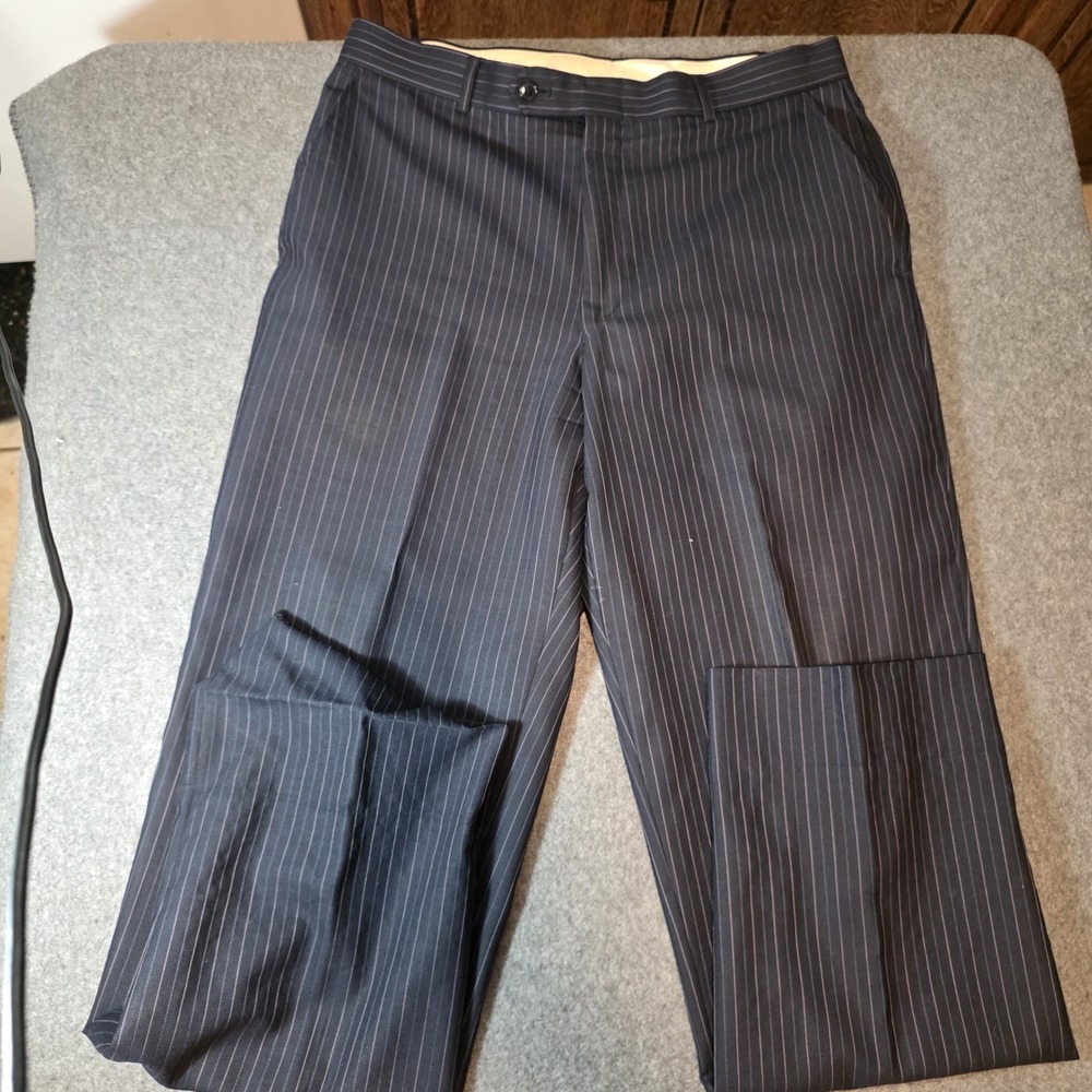 Jones New York Elements  100% Wool Pinstripe Pants 34x32 L1
